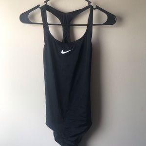 Nike one piece *Juniors*